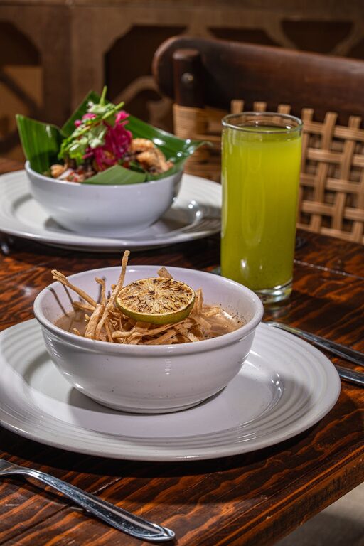 How to Create a Minimalist Bathroom Setup for a Clean, Calm Space